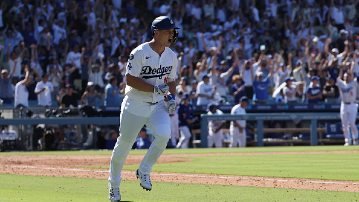 Will Smith’s pinch-hit, walk-off homer gives Dodgers a much-needed 5-4 win over Diamondbacks – NBC Los Angeles