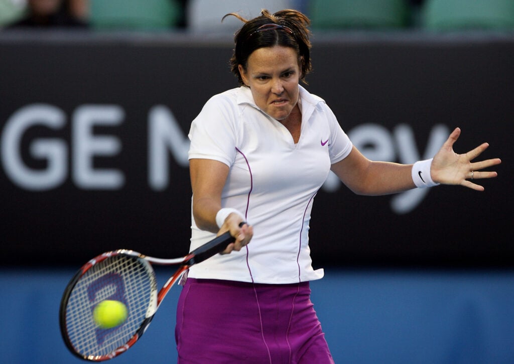 Lindsay Davenport hits a forehand to Maria Sharapova at the 2008 Australian Open
