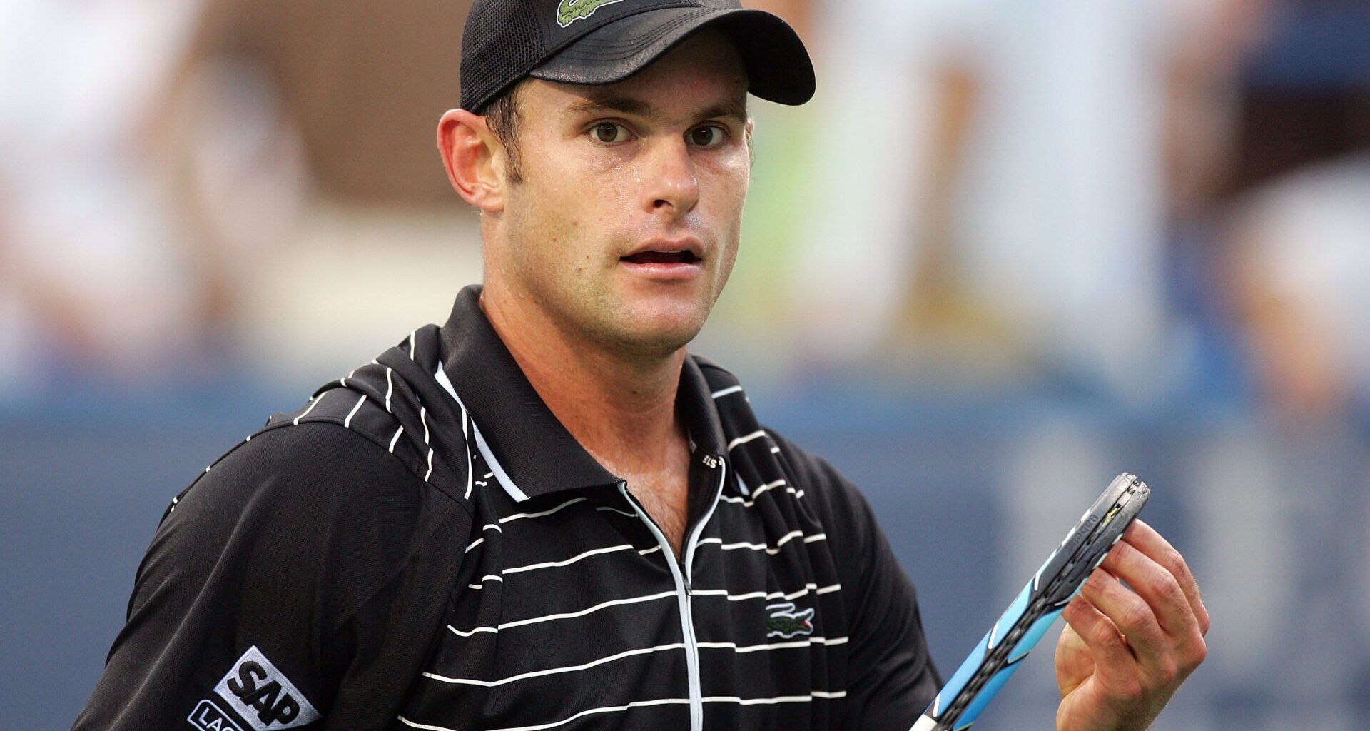 Andy Roddick recalls the worst umpiring decision of his entire career which led to fans throwing objects