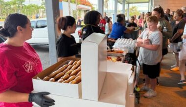 Salvation Army serves up breakfast — and comfort — to those sheltering in Hilo during tsunami warning : Big Island Now