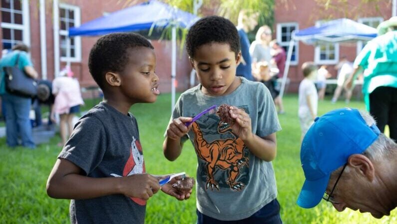 kids events in Houston September 2025 - Fossil Wash Day