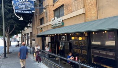 At Cole’s French Dip, one last lunch amid early LA atmosphere – Daily News