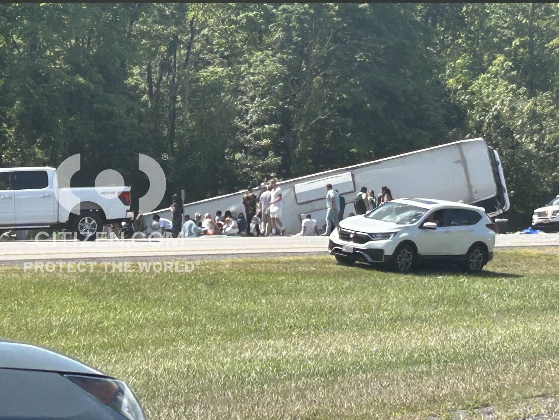5 dead after tour bus bound for NYC overturns in Western New York