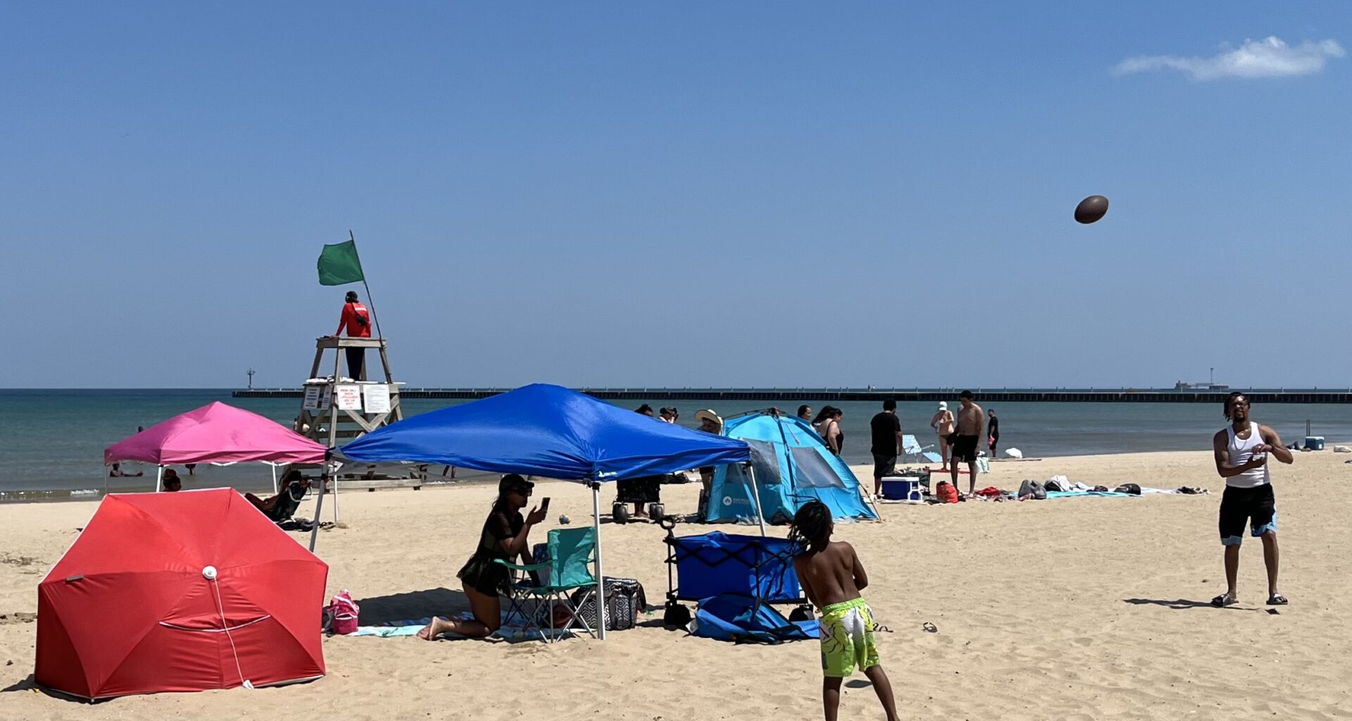 Beach hopping: How to bicycle to, and wade at, all 26 coastal Chicago beaches in a single day.