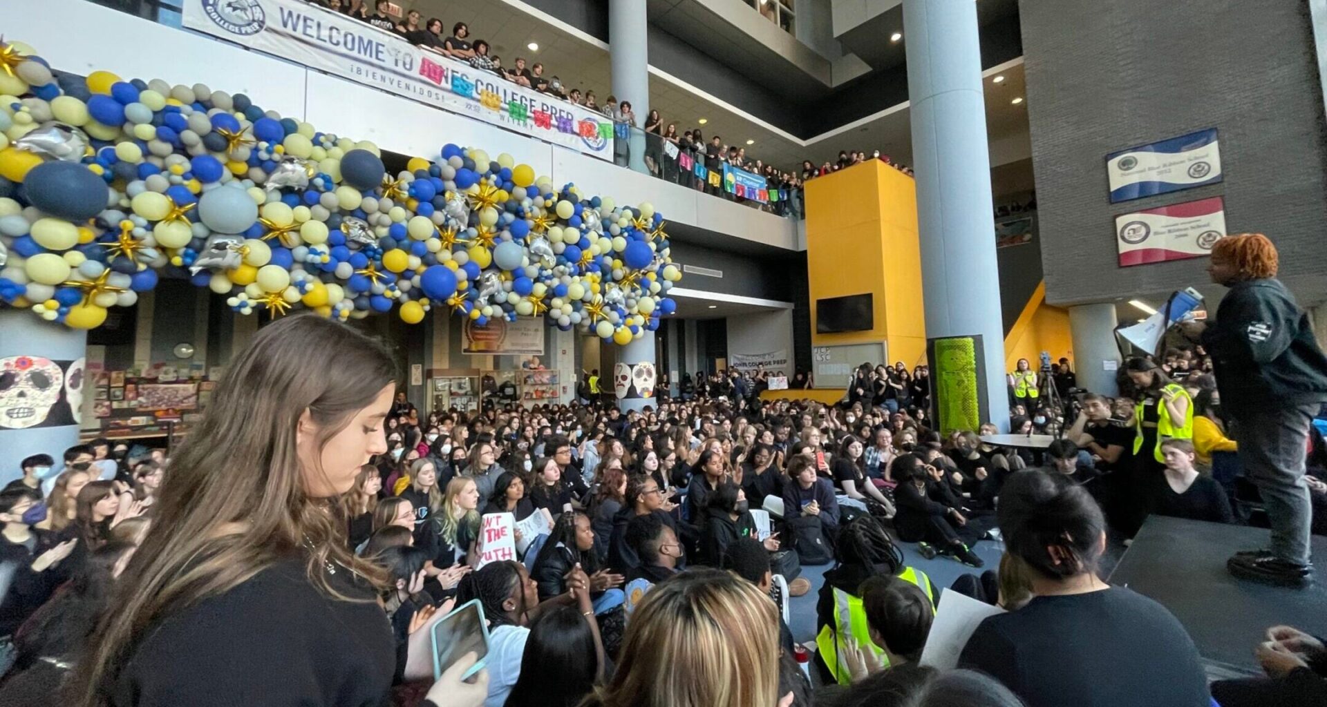 Concerned by antisemitism, parents lead effort to launch new Jewish high school in Chicago