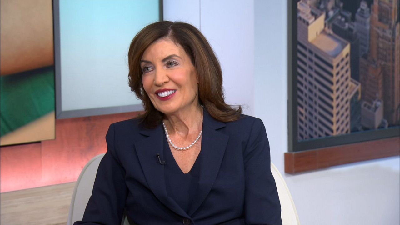 Gov. Hochul talks cellphone ban in New York schools