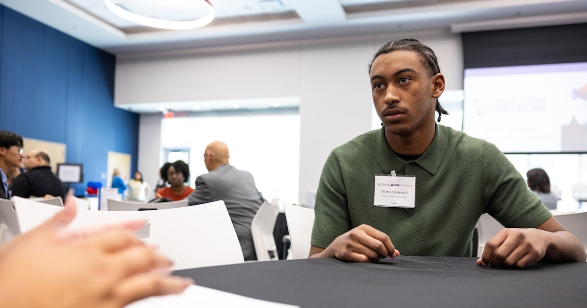 How is Texas helping Dallas-area students, companies bridge the workforce gap?