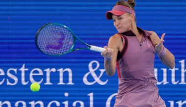 Kudermetova brutally ends Gracheva’s run