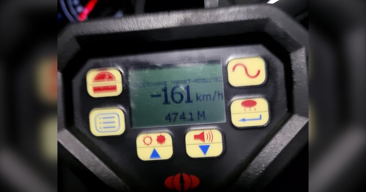 Police catch drivers going 161 and 180 km/h on Hwy. 417 in Ottawa - CTV News