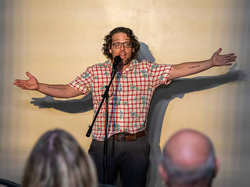 The Son of a Mohel Brings Family’s Story to Philadelphia Fringe Festival