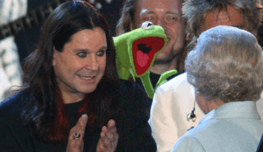 The Queen is introduced to Ozzy Osbourne and Kermit the Frog on stage during &quot;Party at the Palace&quot; in London 03 June 2002 as part of Queen Elizabeth's Golden Jubilee celebrations.