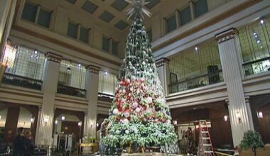 Chicago Macy’s Walnut Room 2025 holiday reservations – NBC Chicago
