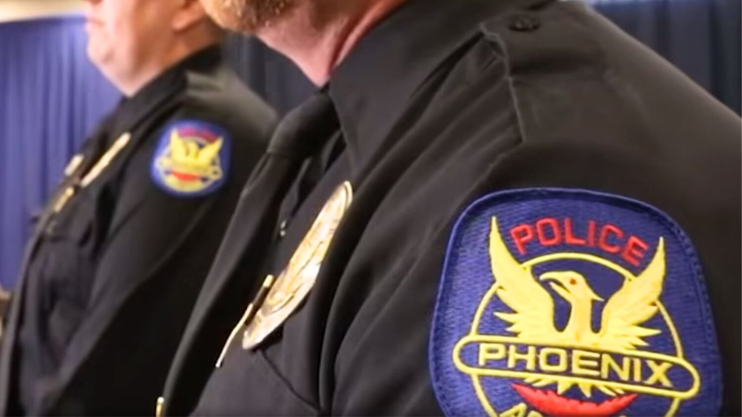 Man dead after stabbing in west Phoenix, police say...