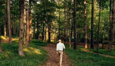 Should you take up Japanese walking—or rucking? Here’s what to know.