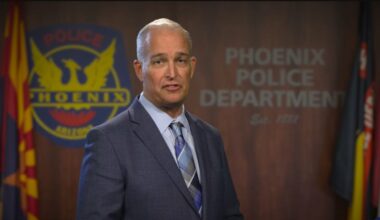 Matt Giordano officially starts as new Phoenix police chief...