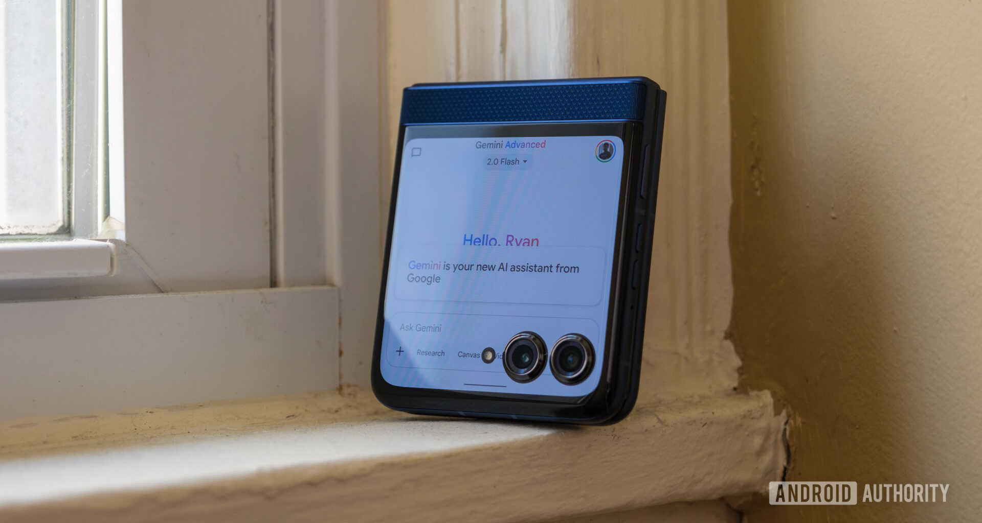 Motorola Razr 2025 gemini interface