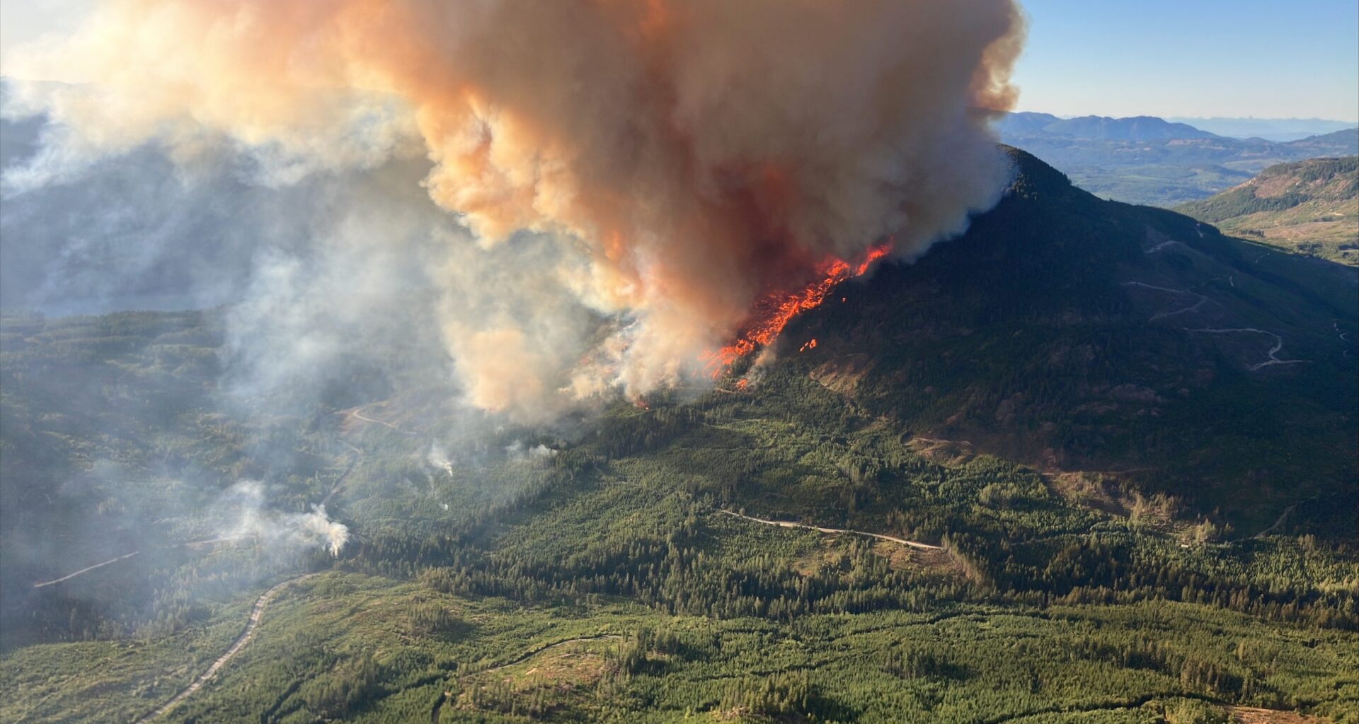 New out-of-control wildfire south of Port Alberni grows to 630 hectares