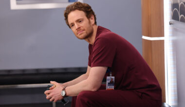 CHICAGO MED -- "Know When to Hold and Know When to Fold" Episode 817 -- Pictured: Nick Gehlfuss as Will Halstead -- (Photo by: George Burns Jr/NBC)