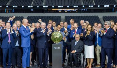 Abbott Rings NYSE Closing Bell at AT&T Stadium, Highlights Texas’ Pro-Business Edge