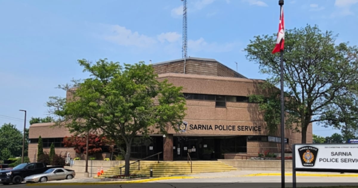 Toronto man wanted after allegedly illegally crossing into U.S. on stolen Sea-Doo: Sarnia police
