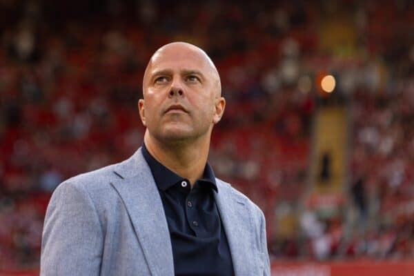 LIVERPOOL, ENGLAND - Friday, August 15, 2025: Liverpool's head coach Arne Slot before the FA Premier League match between Liverpool FC and AFC Bournemouth at Anfield. (Photo by David Rawcliffe/Propaganda)