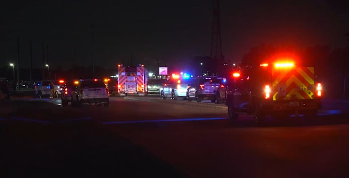 Woman dead after fatal crash in NE Harris County