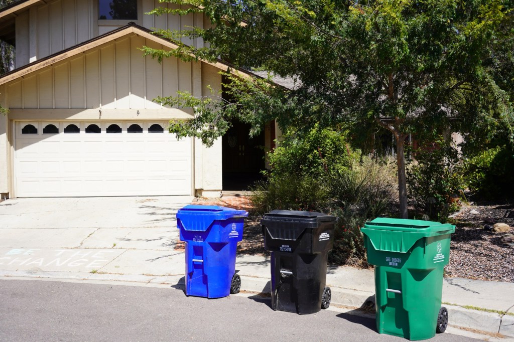 City leaders failing both trash customers and taxpayers in general – San Diego Union-Tribune