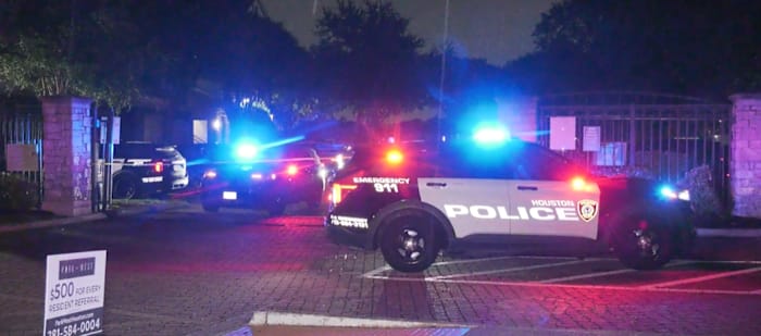 Man dead after domestic disturbance escalates to shooting at W. Houston apartment