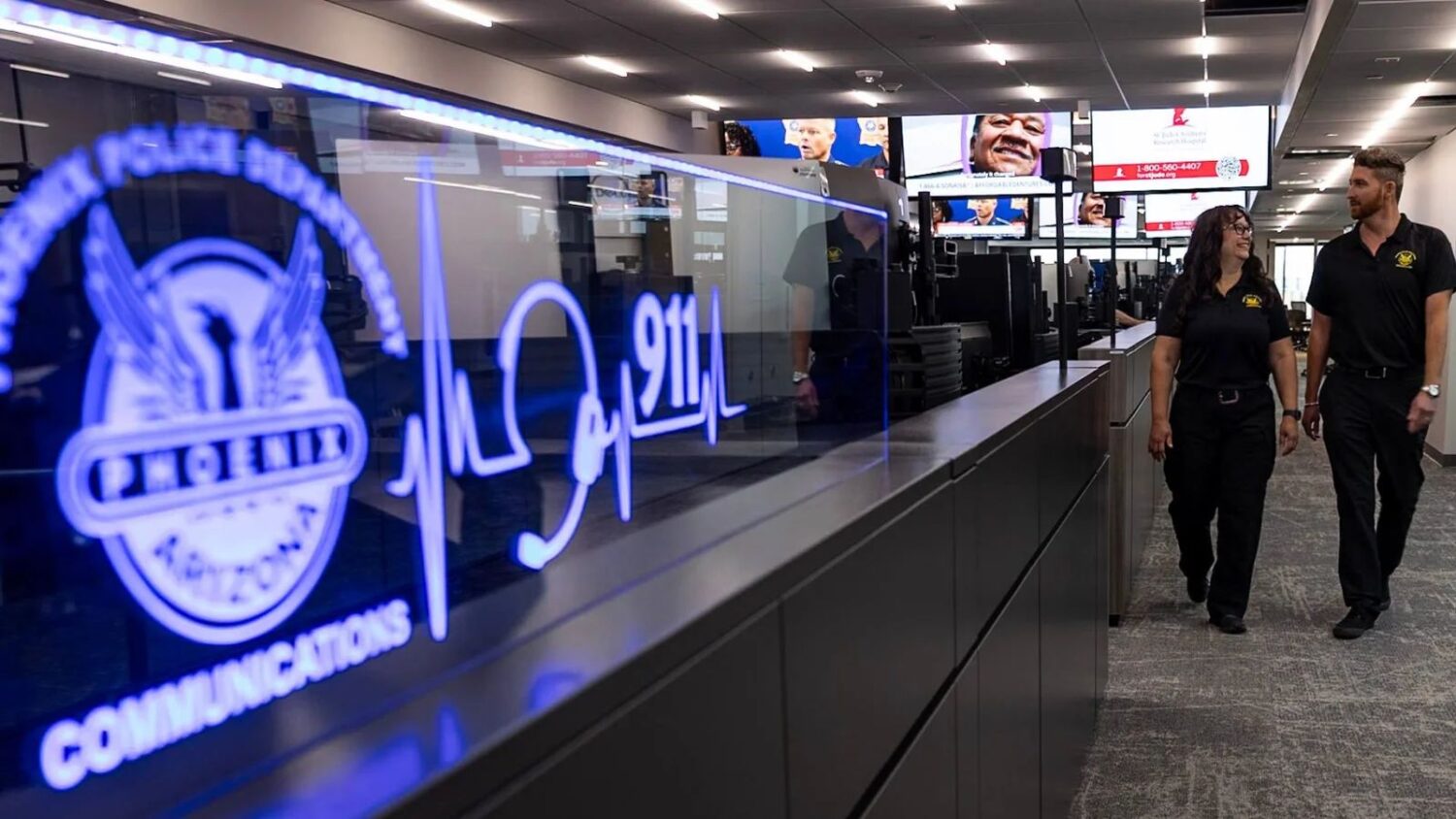 Phoenix police headquarters: 1st bureau moves to new spot...
