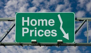 Phoenix home prices poised to drop as inventory surges...