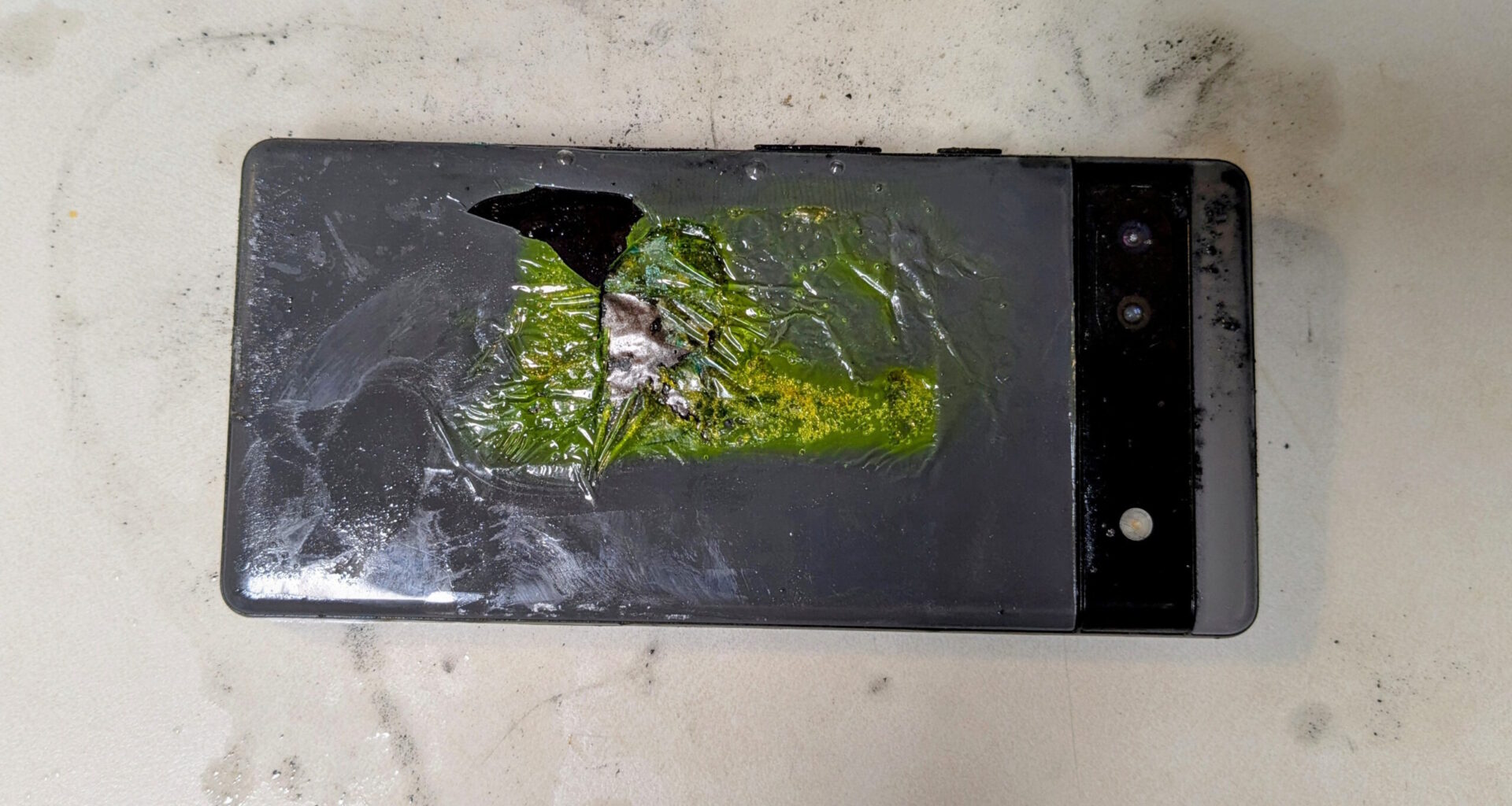 Pixel 6a battery fire (6)