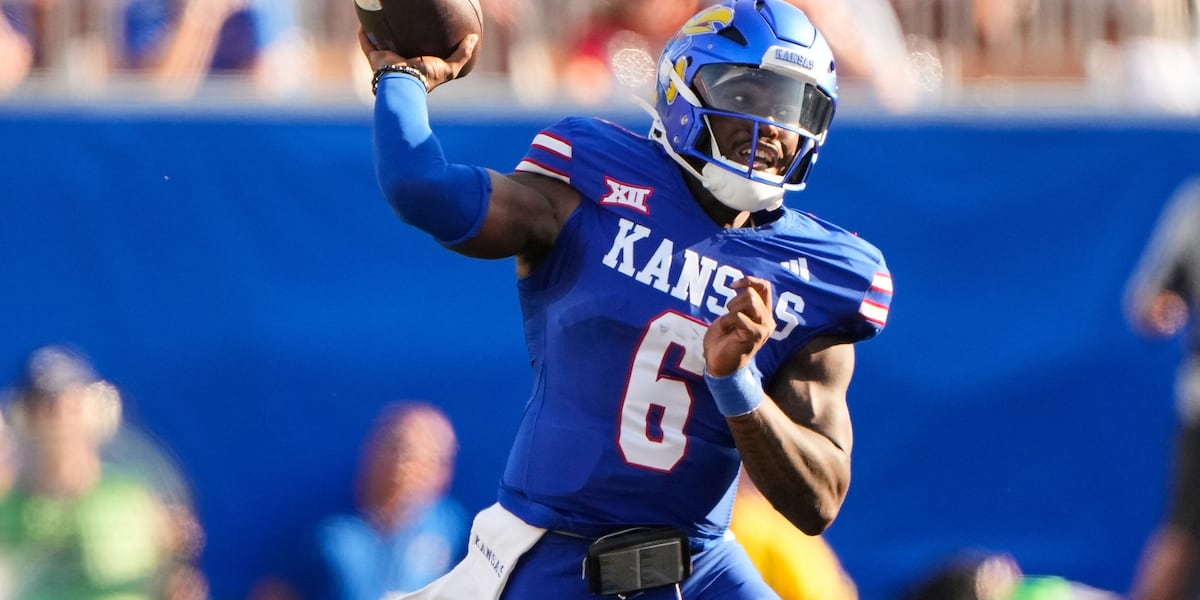 KU football dismantles Wagner in Week 1