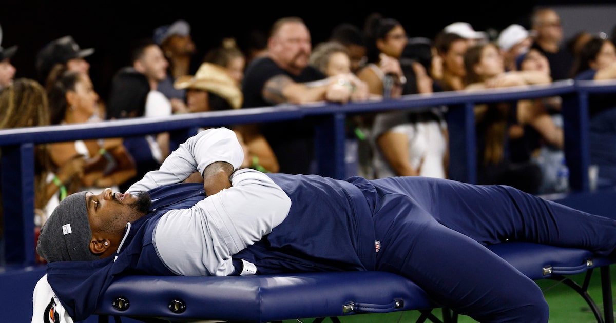 Cowboys’ Brian Schottenheimer addresses Micah Parsons’ sideline conduct, MRI results