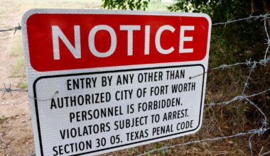 Months after oil spill, a beloved North Texas bird-watching spot remains shuttered