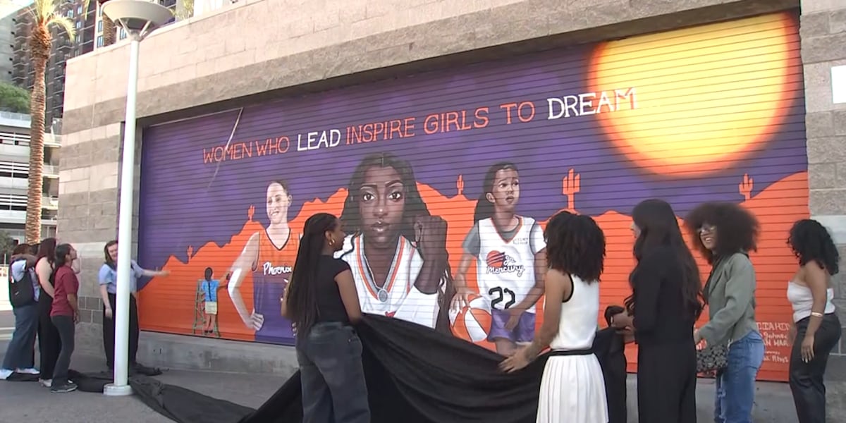 New mural at PHX Arena celebrates women in sports