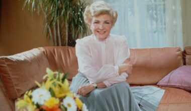 Ms. Hamlin appeared on the ABC tv series 'Daytime' in 1982.