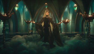 Gal Gadot as Evil Queen in Snow White
