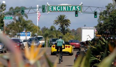 Encinitas to limit illegal camping on private property, sleeping in vehicles – San Diego Union-Tribune