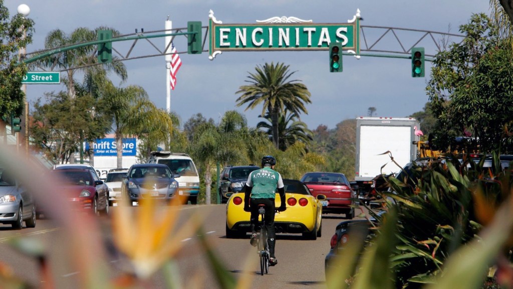 Encinitas to limit illegal camping on private property, sleeping in vehicles – San Diego Union-Tribune