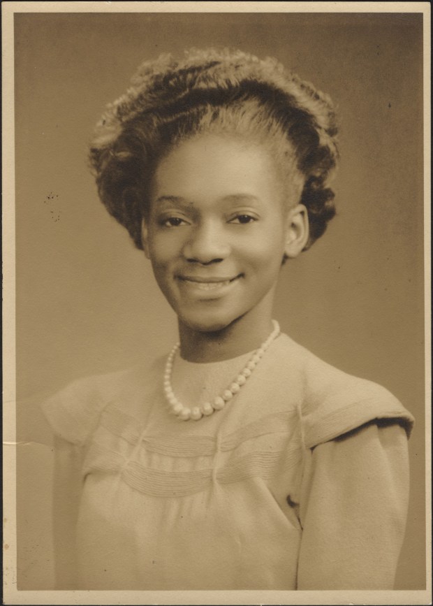 Jeannie Cheatham is 16 in this 1943 photo of her as a soon-to-graduate student at West High School in Akron, Ohio. (Courtesy Marr Sound Archives, University of Missouri)