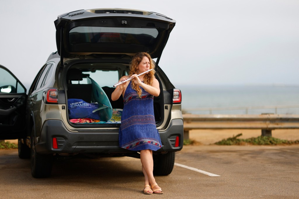 Flute standout Rose Lombardo rides high on stage and on a surfboard – San Diego Union-Tribune