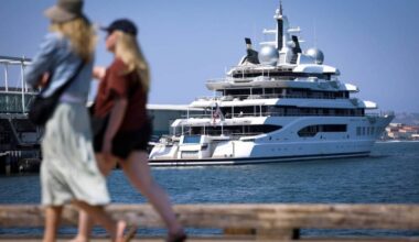 Seized $325M yacht up for auction in San Diego