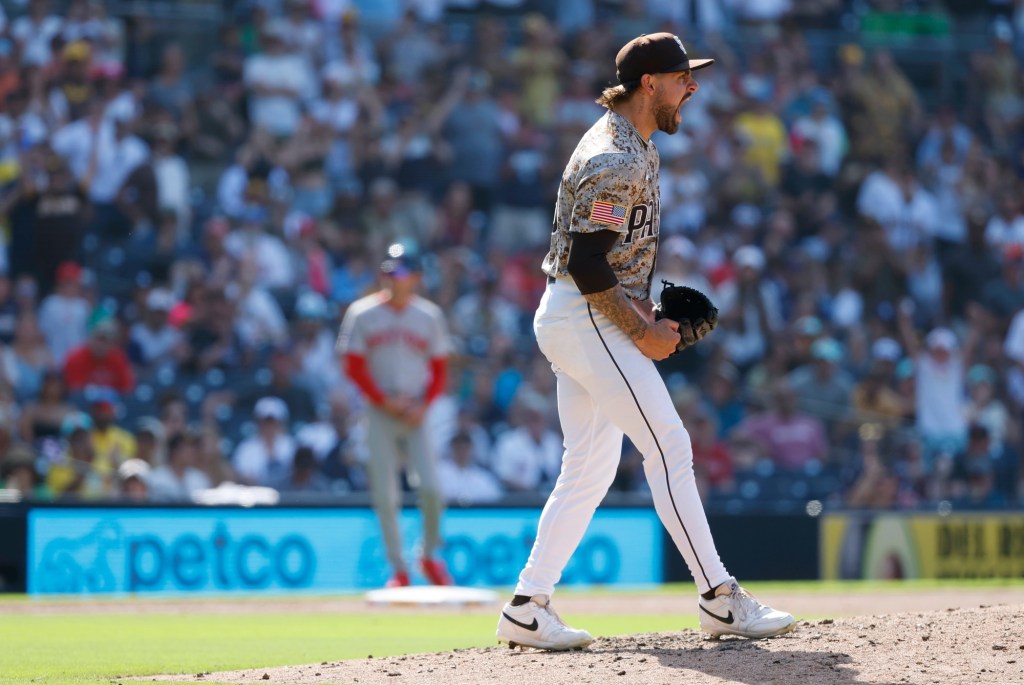 Padres bullpen brings the heat in series-clinching win over Red Sox