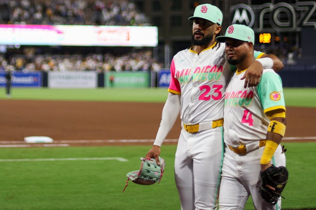 Playing like they’ll have to; Yu better; Manny hustle; Petco Park hitting – San Diego Union-Tribune