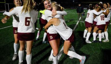 Bishop's is again the team to beat in field hockey