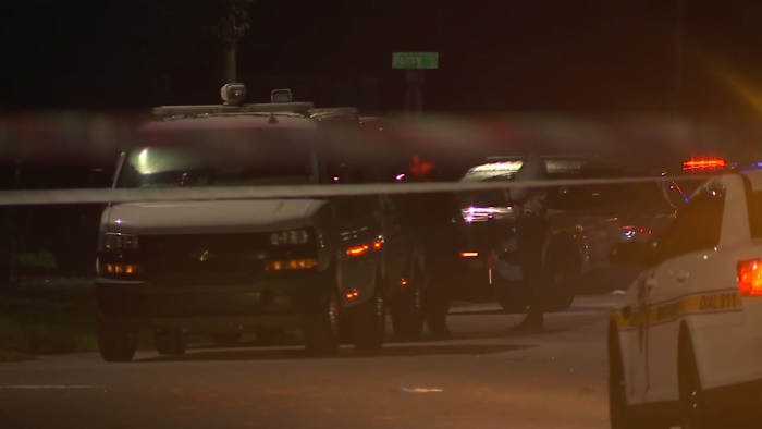 Man dead, woman injured after shooting in Jacksonville home: JSO