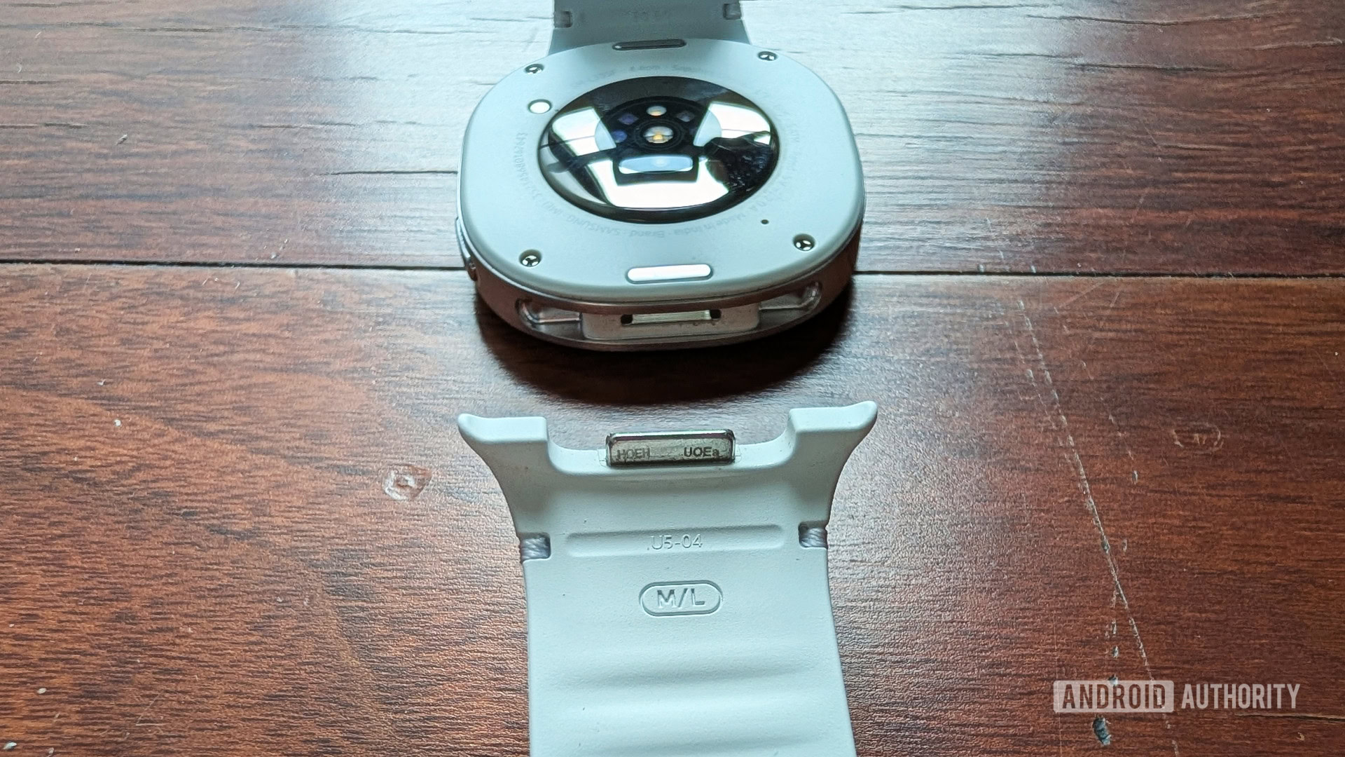 Samsung Galaxy Watch 8 dynamic lug system