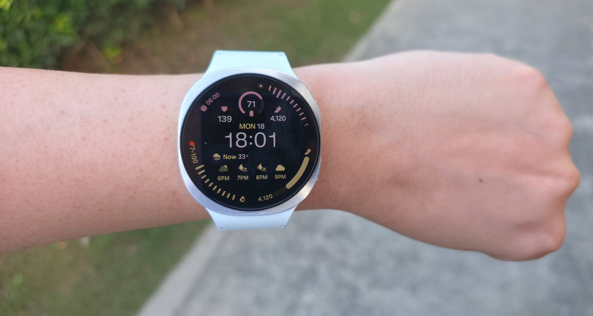 Samsung Galaxy Watch 8 home screen hero