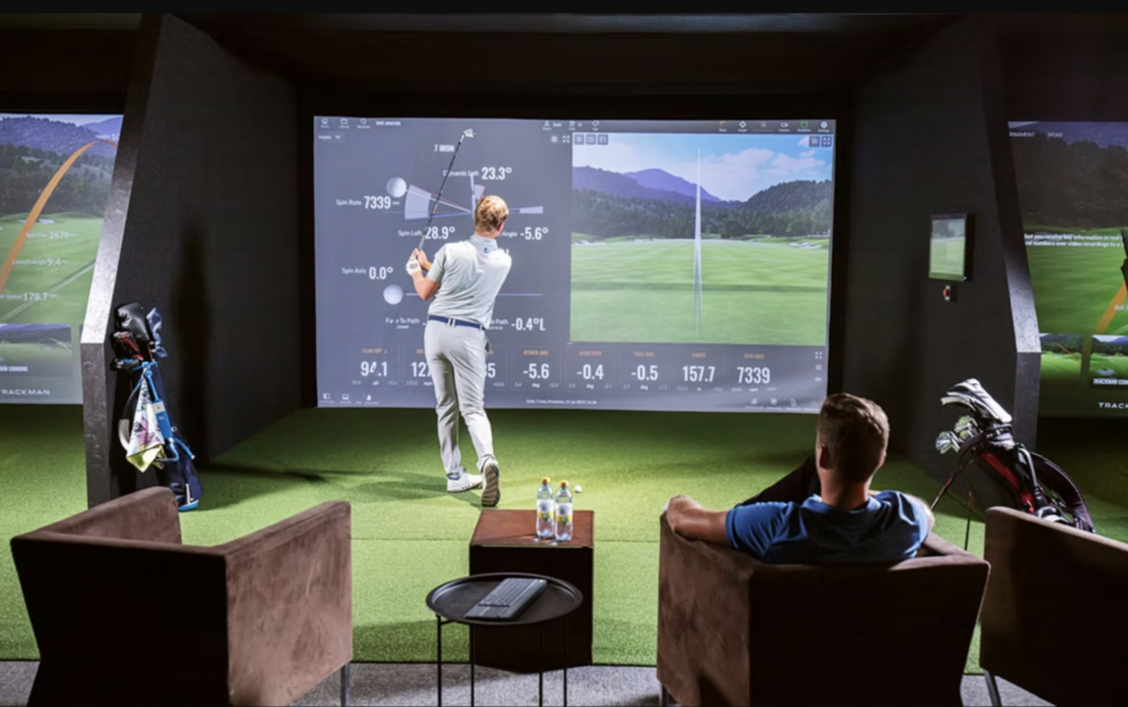 Premier indoor golf simulator opening another location, partnering with local brewery for food & drinks