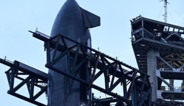 SpaceX prepares for 10th Starship test launch after June's explosion